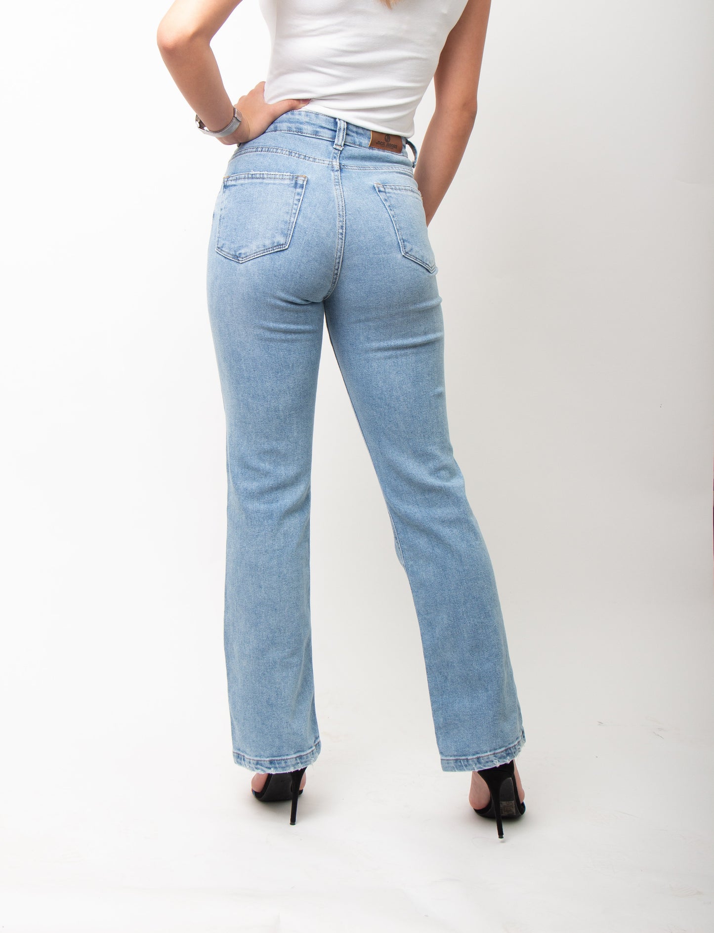 Mirovæ Santorini Straight – Light Blue Jeans